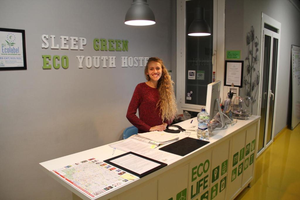 Sleep Green - Certified Eco Youth Hostel Barcelona Exteriér fotografie