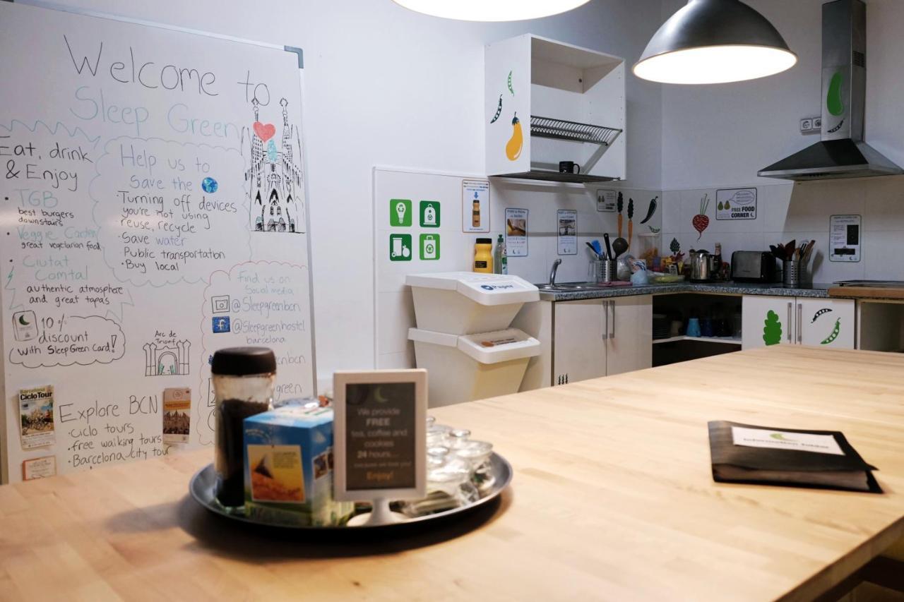 Sleep Green - Certified Eco Youth Hostel Barcelona Exteriér fotografie