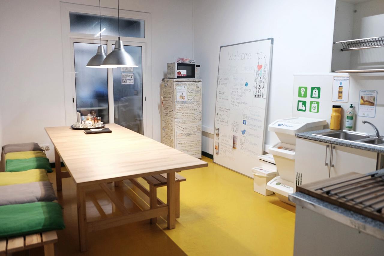 Sleep Green - Certified Eco Youth Hostel Barcelona Exteriér fotografie